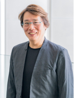 Prof. Chihaya Adachi Kyushu University